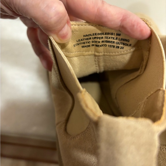 Steve Madden Howler boot in sand suede size 9 - Picture 7 of 9